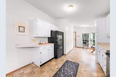 1625 Main Street #11, Ferndale, WA 98248 - Photo 8