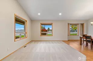 537 Chrisand Ln, Wenatchee, WA 98801 - Photo 10