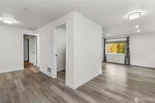 4512 S 3rd Ave, Everett, WA 98203 - Photo 12