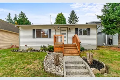 4512 S 3rd Avenue #C, Everett, WA 98203 - Photo 1