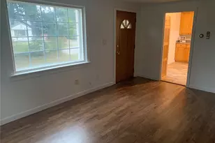 12811 10th Ave S, Burien, WA 98168 - Photo 4