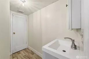 303 NE Ash Ave, College Place, WA 99324 - Photo 14