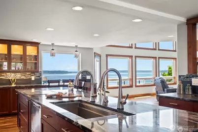 8210 Walnut Road NE, Olympia, WA 98516 - Photo 12