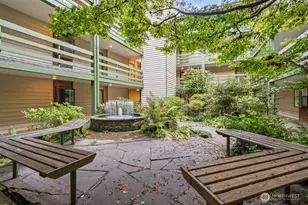 9512 1st Ave NE, Seattle, WA 98115 - Photo 12