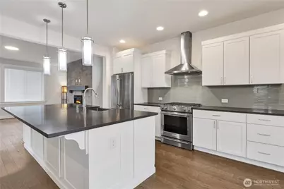 1307 141st Place SW, Lynnwood, WA 98087 - Photo 4