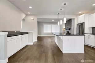 1307 141st Pl SW, Lynnwood, WA 98087 - Photo 10