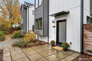 225 24th Ave, Seattle, WA 98122 - Photo 2