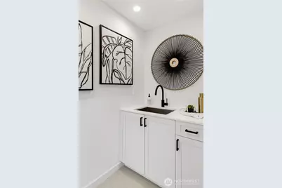 225 24th Avenue, Seattle, WA 98122 - Photo 28