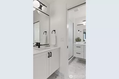 225 24th Avenue, Seattle, WA 98122 - Photo 22