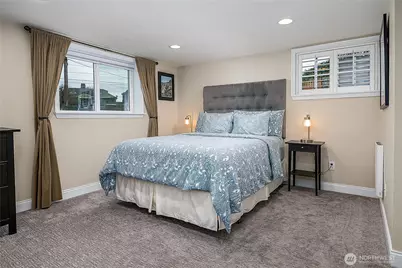 7638 Winona Avenue N #B, Seattle, WA 98103 - Photo 10