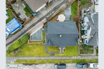 7638 Winona Avenue N #B, Seattle, WA 98103 - Photo 2