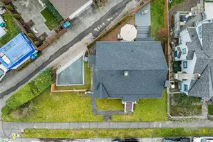 7638 Winona Ave N, Seattle, WA 98103 - Photo 2