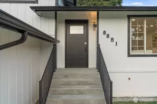 6651 E Grandview Ave, Tacoma, WA 98404 - Photo 2