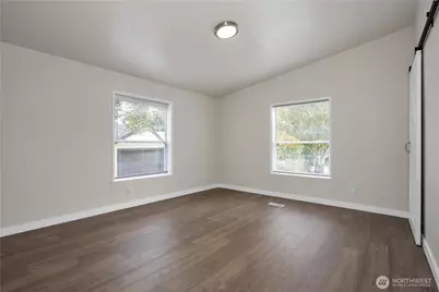 813 Nisqually Park Drive SE, Olympia, WA 98513 - Photo 20