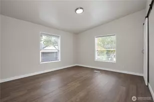 813 Nisqually Park Dr SE, Olympia, WA 98513 - Photo 20