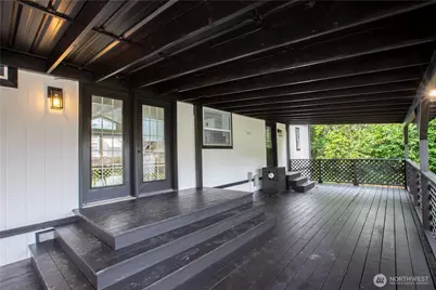 813 Nisqually Park Drive SE, Olympia, WA 98513 - Photo 4