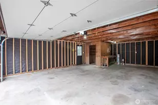 813 Nisqually Park Dr SE, Olympia, WA 98513 - Photo 24