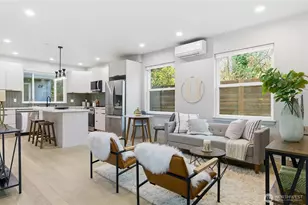 11825 59th Ave S, Seattle, WA 98178 - Photo 8