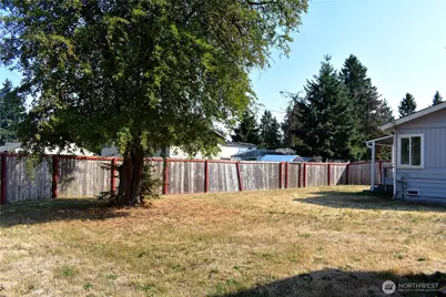 11452 8th Avenue Ct S, Tacoma, WA 98444 - Photo 10