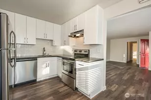 1809 5th Ave N, Seattle, WA 98109 - Photo 20