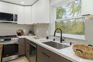 11831 59th Ave S, Seattle, WA 98178 - Photo 6