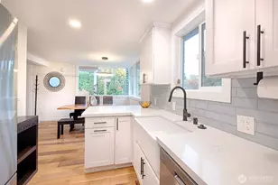 4521 SW Henderson St, Seattle, WA 98136 - Photo 12