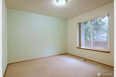 101 E Mountain View Drive, Allyn, WA 98524 - Photo 14