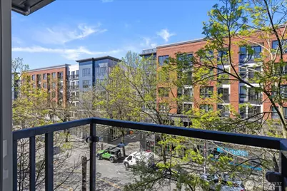 530 Broadway E #406, Seattle, WA 98102 - Photo 12