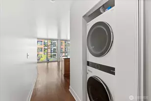 530 Broadway E, Seattle, WA 98102 - Photo 22