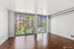 530 Broadway E, Seattle, WA 98102 - Photo 10