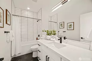 12037 Fremont Ave N, Seattle, WA 98133 - Photo 20