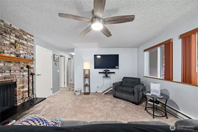 8323 Cirque Drive W #4, University Place, WA 98467 - Photo 4