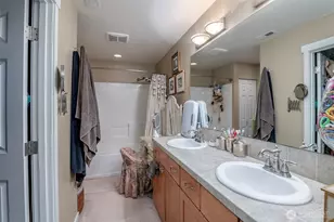 36703 SE Gravenstein Ct, Snoqualmie, WA 98065 - Photo 16