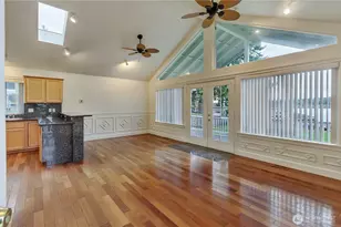 10216 Steamboat Island Road Northwest, Olympia, WA 98502 - Photo 12