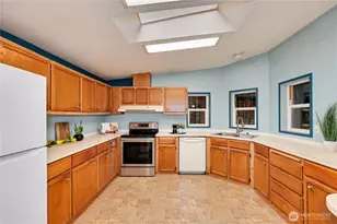 4005 NE Kedros Dr, Poulsbo, WA 98370 - Photo 26