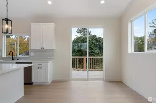 3205 19th St, Everett, WA 98201 - Photo 6