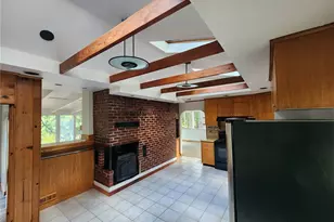 8775 Battle Point Dr NE, Bainbridge Island, WA 98110 - Photo 14