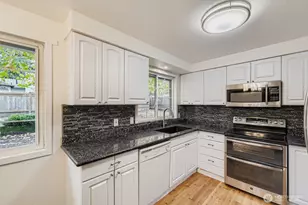 14631 127th Ave NE, Woodinville, WA 98072 - Photo 8