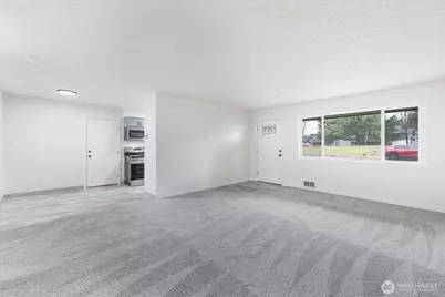 1114 N 1st Avenue, Kelso, WA 98626 - Photo 8