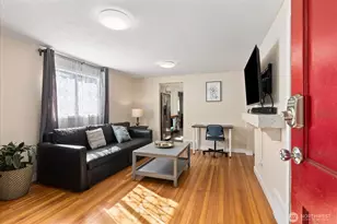 10019 Interlake Ave N, Seattle, WA 98133 - Photo 10