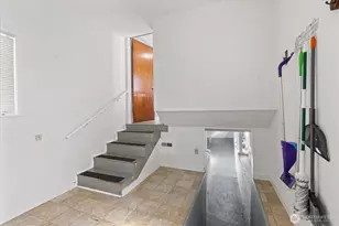 10019 Interlake Ave N, Seattle, WA 98133 - Photo 20