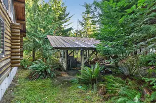 2103 Sherwood Forest Ln, Camano Island, WA 98282 - Photo 32