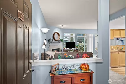 18930 Bothell-Everett Hwy #G103, Bothell, WA 98012 - Photo 4