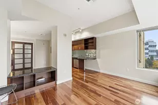 900 Lenora St, Seattle, WA 98121 - Photo 2