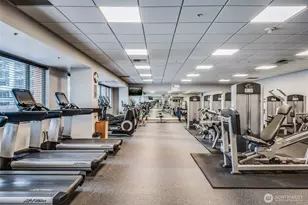 900 Lenora St, Seattle, WA 98121 - Photo 34