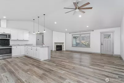 9978 Saska Way, Entiat, WA 98822 - Photo 10