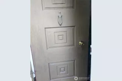 29735 3rd Avenue S, Federal Way, WA 98003 - Photo 16