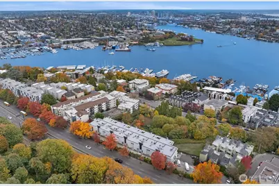 2410 Aurora Avenue N #105, Seattle, WA 98109 - Photo 30