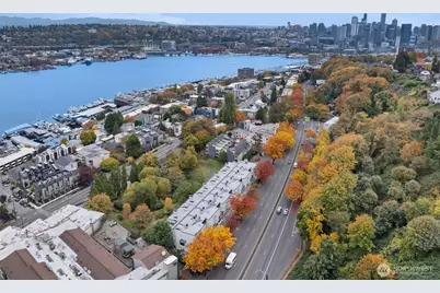 2410 Aurora Avenue N #105, Seattle, WA 98109 - Photo 28