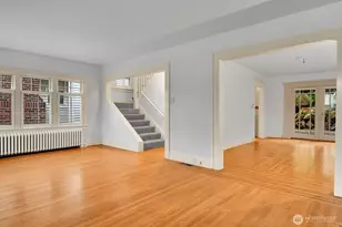 1512 10th Ave W, Seattle, WA 98119 - Photo 4